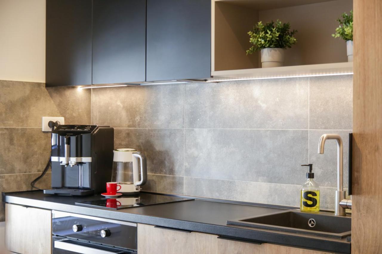 Supernova Deluxe Residence Novi Sad Ngoại thất bức ảnh